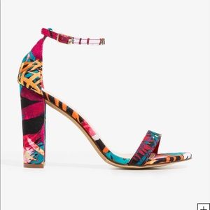Abstract block heels